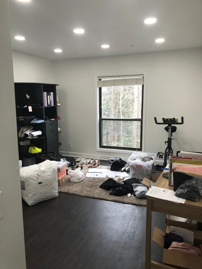 Photo - 908 Lismore SE Unit 908 lismore se