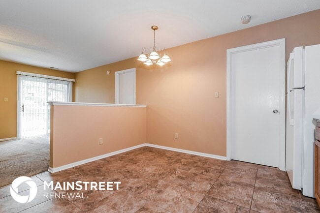 Photo - 7467 Grandview Dr