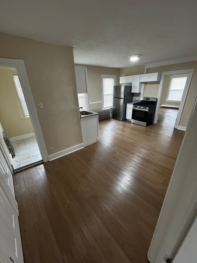 Photo - 18 Roberts St Unit 2