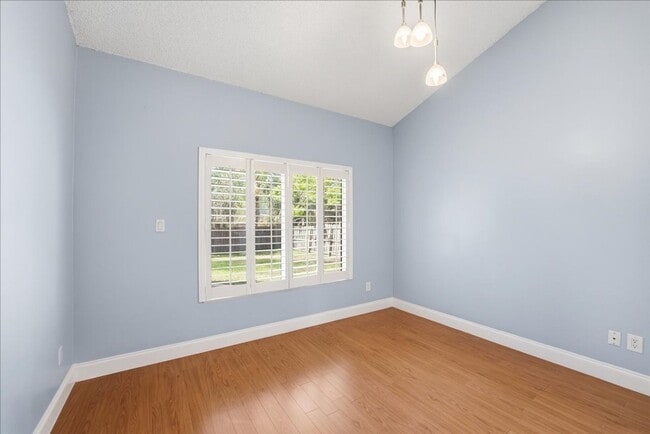 Photo - 8531 Weeping Willow Way