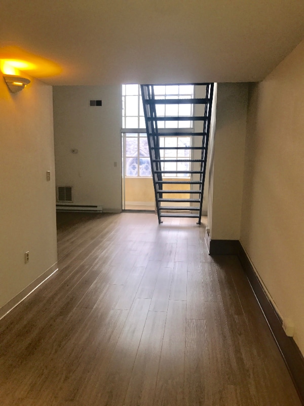 Photo - 212 3rd St Unidad 4C