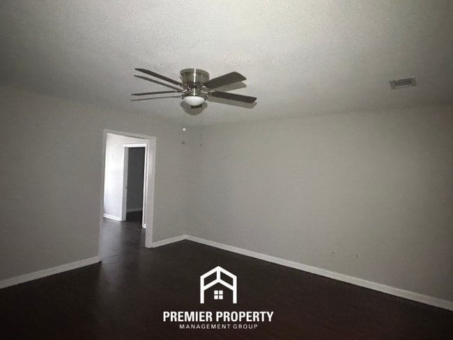 Photo - Charming 3BR/2BA Tuscaloosa Home | Hardwood Floors & Large Fenced Backyard