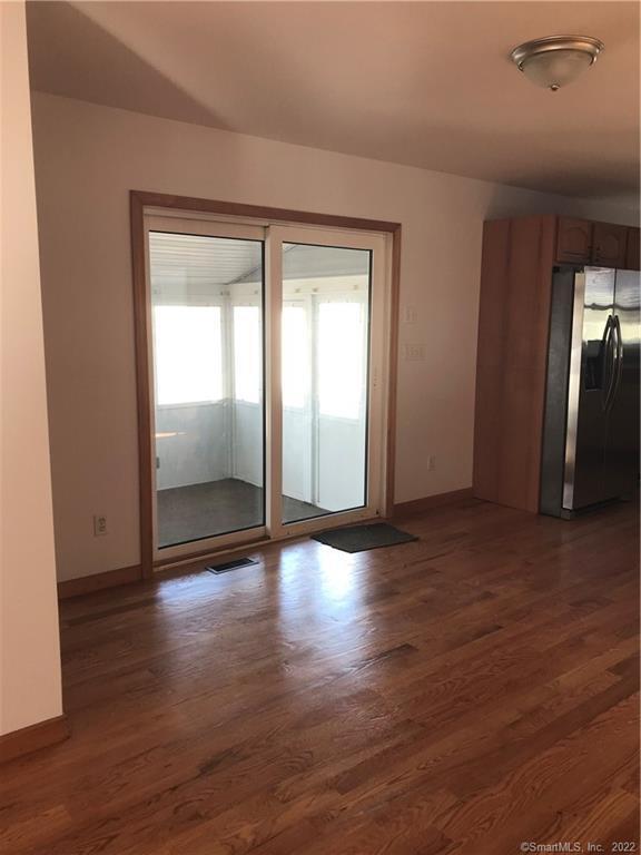 Photo - 32 Cambridge Ave