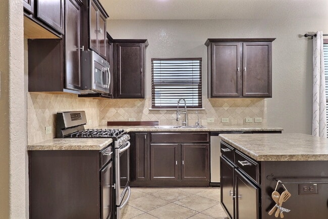 Photo - Redbird Ranch Retreat: 3-Bedroom Home with Private Office & Modern Upgrades!