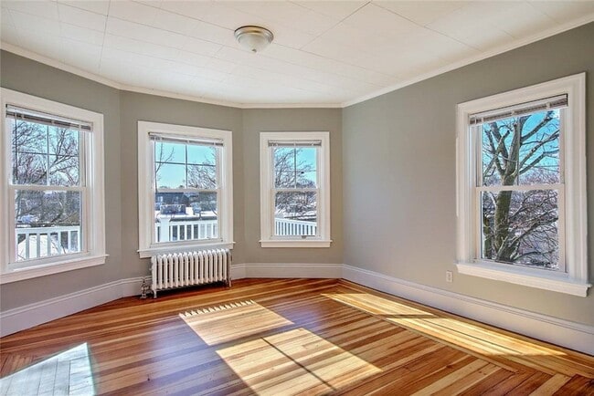 Photo - 17 Pidge Ave