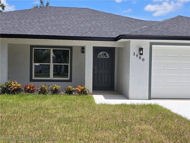Building Photo - 3900 Mendoza Ave Rental