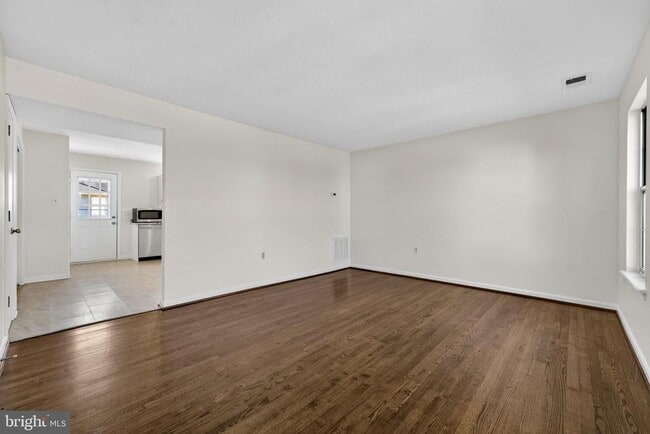 Photo - 352 Valley Mill Rd