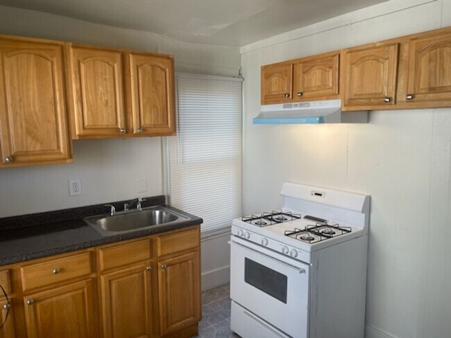 Photo - 729 W Lafayette St Unit 2