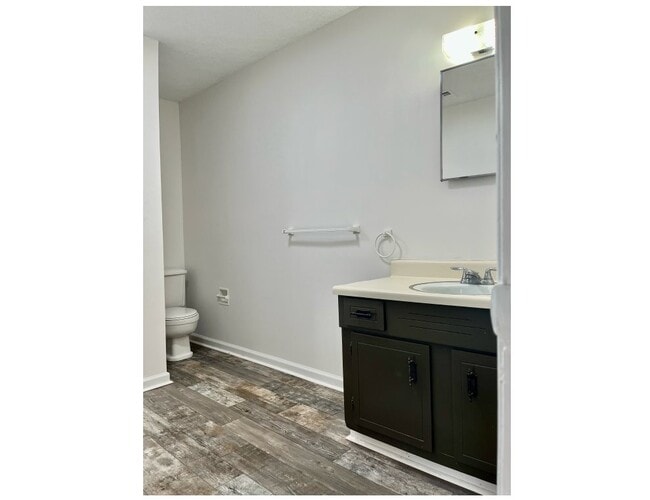 Photo - 139 Hendricks Blvd Unit 3
