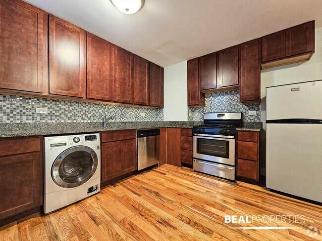Building Photo - 550 W Arlington Pl Unit 1 Bed Rental