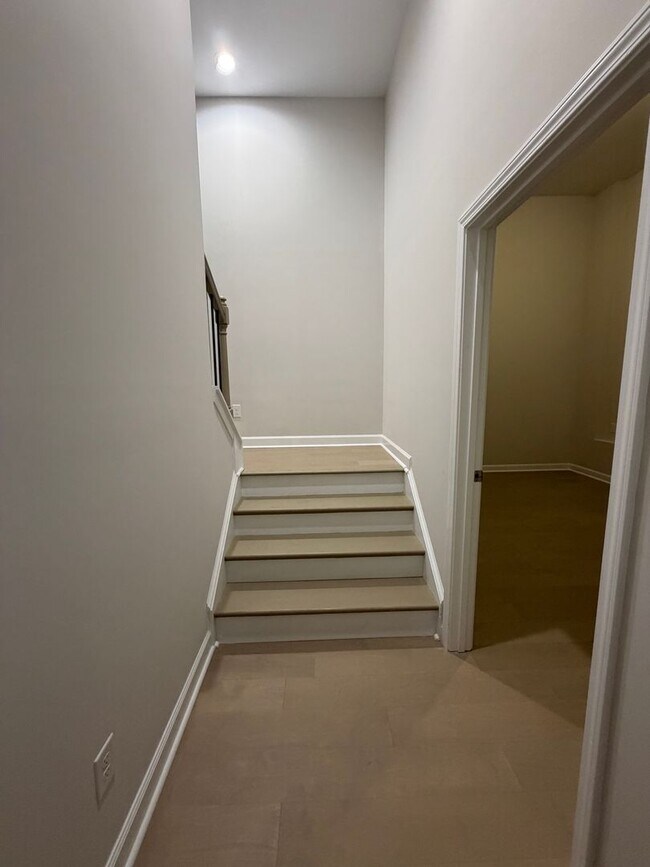 Photo - BRAND NEW TOWNHOMES AVALIABLE NOW