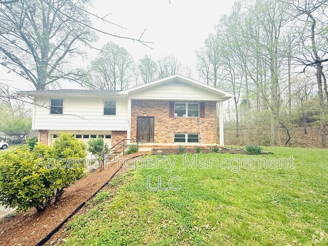 Building Photo - 3910 University Dr Rental