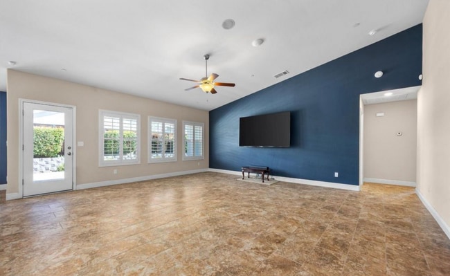 Photo - Beautiful 4 Bed 2 Bath Home!!!