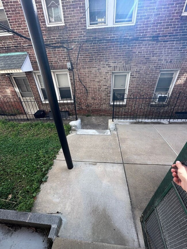 Photo - Prime Commercial Storefront in the Heart o...