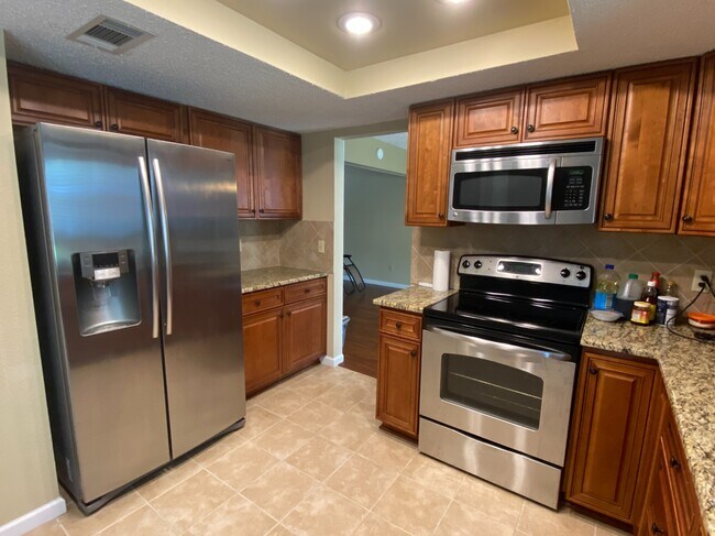 Photo - 1619 S Fir Pl