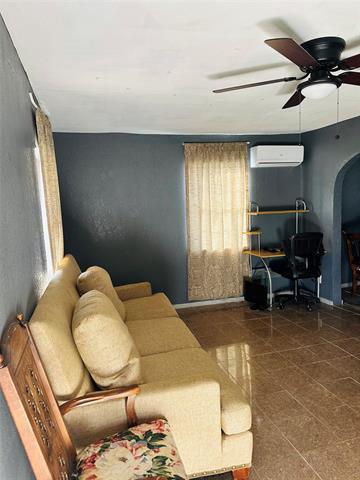 Photo - 1117 E Harvey Ave