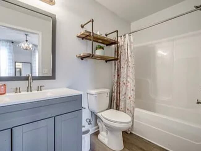 Photo - 151 Rosemont Dr