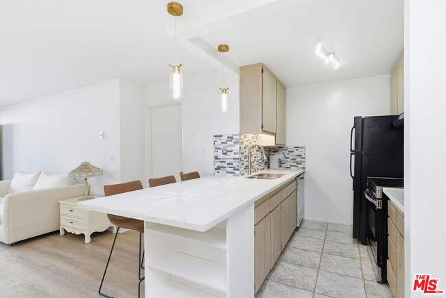 Photo - 7740 Redlands St Unidad G1095