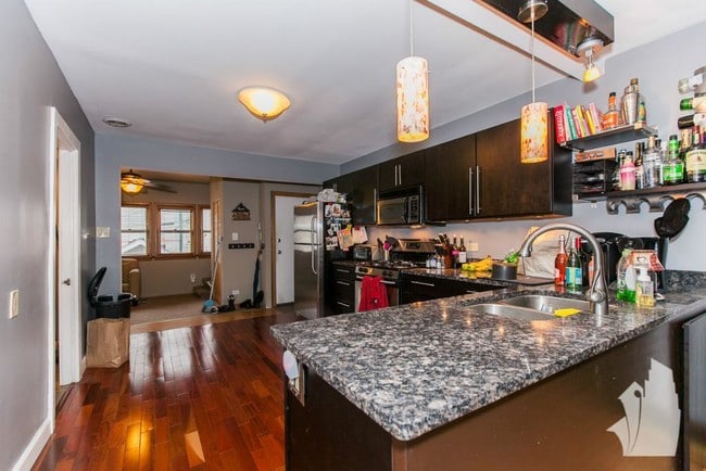 Photo - 1823 W Augusta Blvd Unidad 2