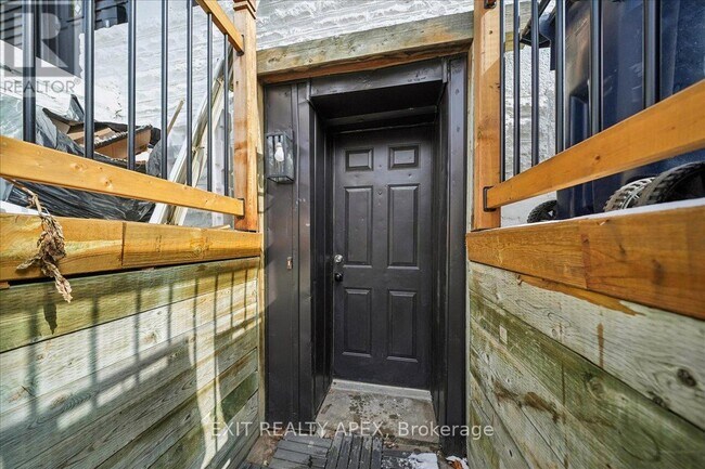 Photo - 343 Greenwood Ave