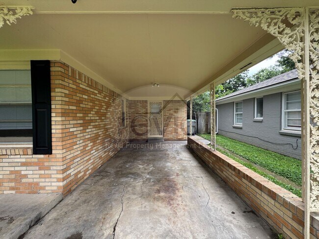 Photo - 4770 Verne Rd