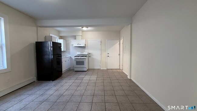 Photo - 236 Greenwich Ave Unit 5