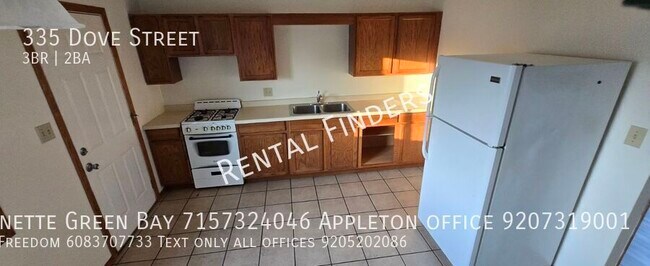 Building Photo - 335 Dove St