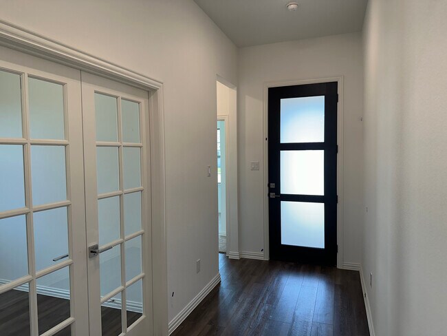 Photo - 3401 Paintbrush Path