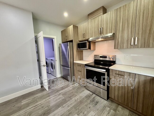 Photo - 756-756 Glenwood Ave