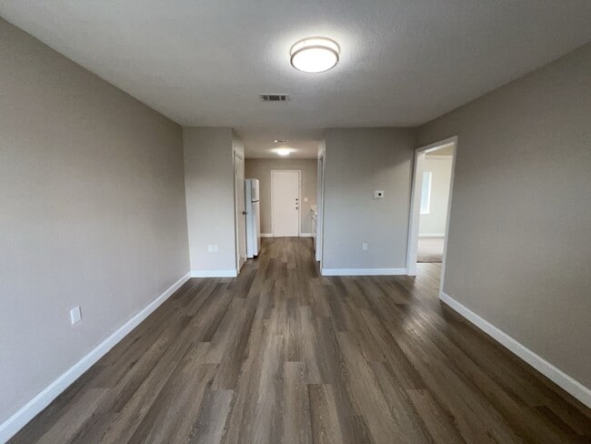 Photo - 4402 Tampico St Unidad 4402