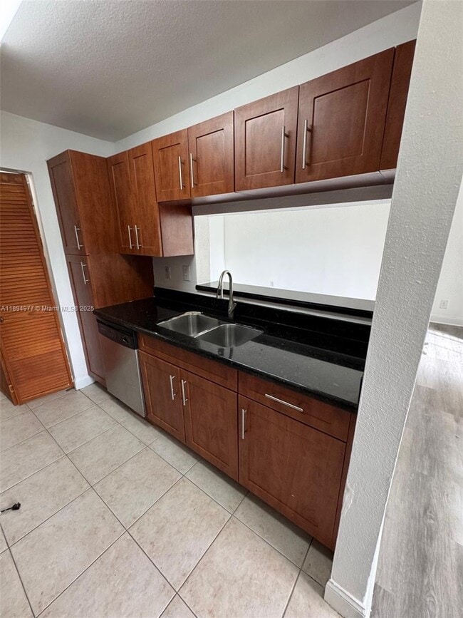 Photo - 3947 NW 87th Ave Unit 3947