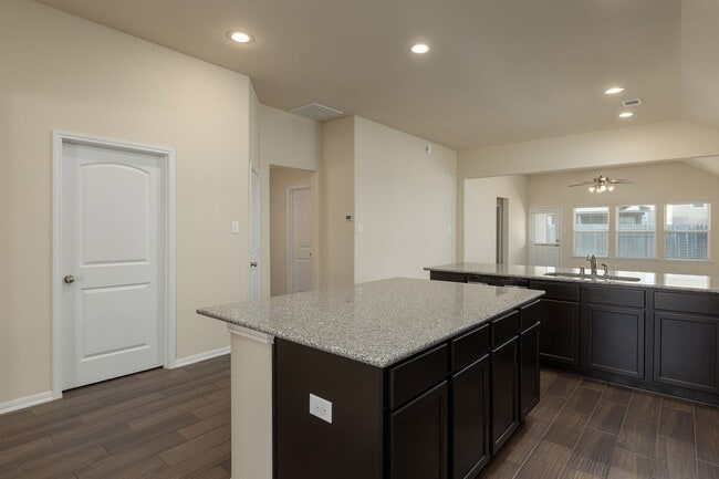 Photo - 17811 Wooded Bend Path