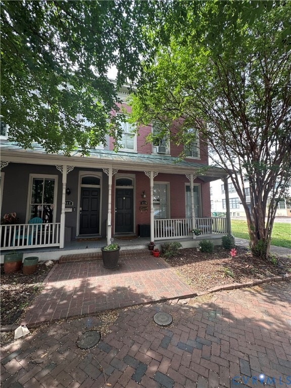 Building Photo - 522 N 1st St