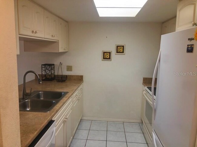 Photo - 4024 Oakview Dr Unit I3