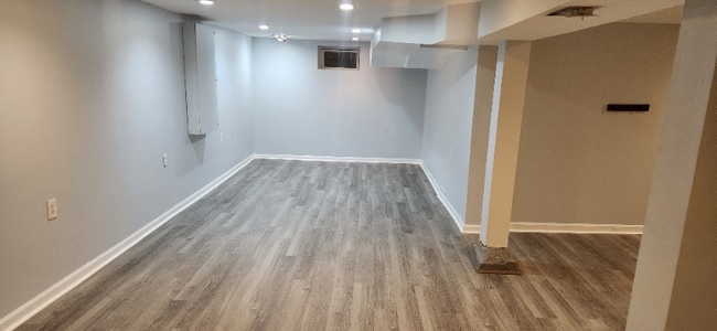 Photo - 505 North Point Rd