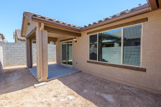 Patio cubierto - 16238 W La Ventilla Way