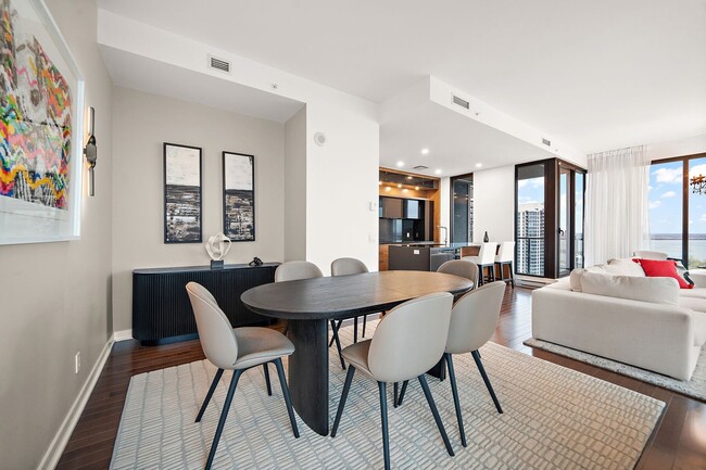 Photo - 101 Rue de la Rotonde Unité PH3-3