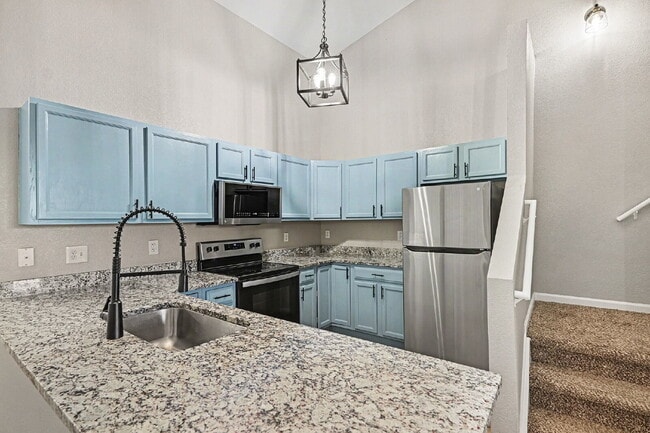 Photo - "Charming 2-Bed Condo with 980 Sq Ft of Comfort in Littleton!" Unidad #D