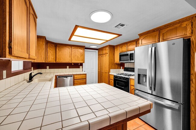 57815 Desert Gold Dr