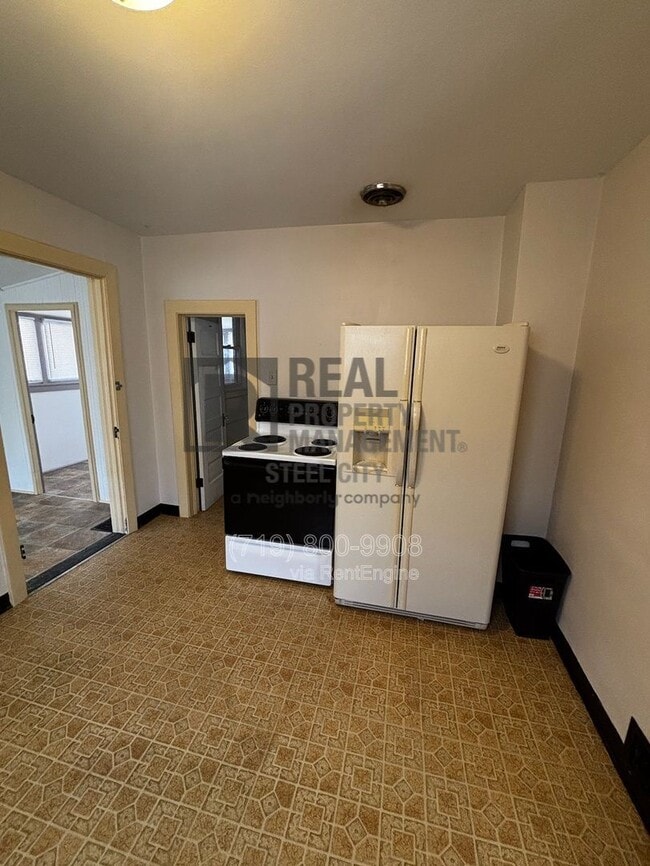 Photo - 1811 E Evans Ave