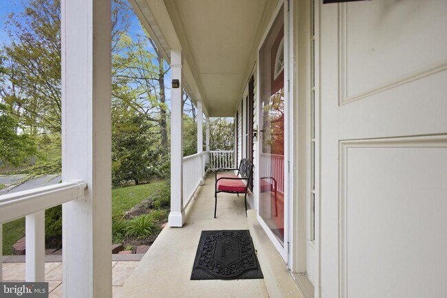 Photo - 8664 Pohick Forest Ct
