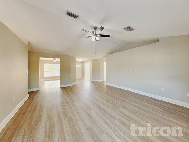 Photo - 8606 Lisa Blvd