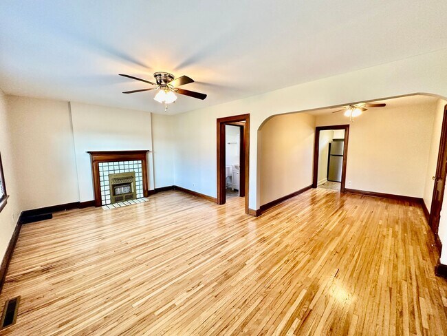 Photo - 24 W Tulane Rd Unit Apt B