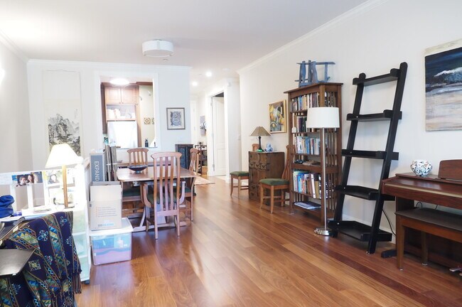 Photo - 3326 California St Unit 2