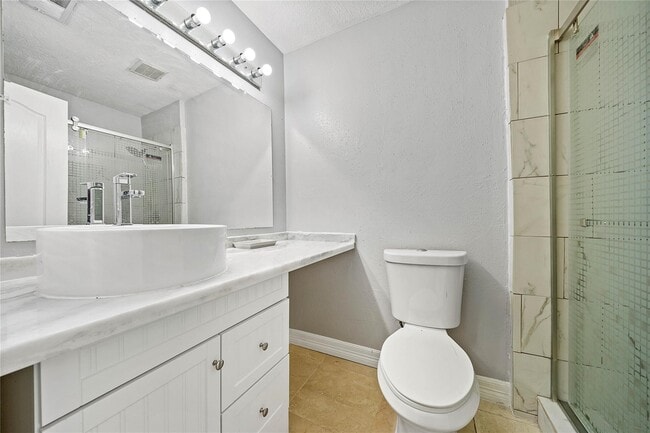 Photo - 3850 Westmeadow Dr