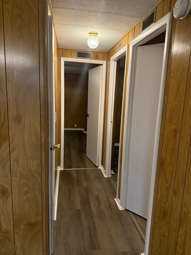 Photo - 11621 Venetian Ave