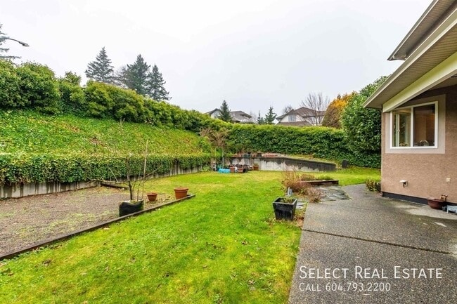 Photo - 5513 Teskey Pl