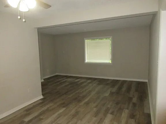 Photo - 200 Mccormick Ave