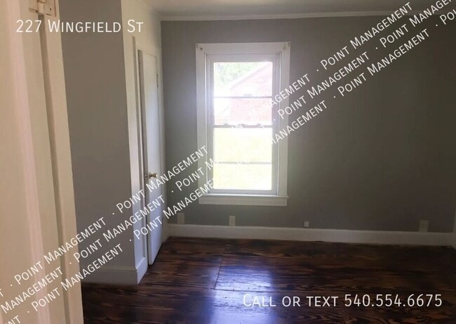 Photo - 227 Wingfield St