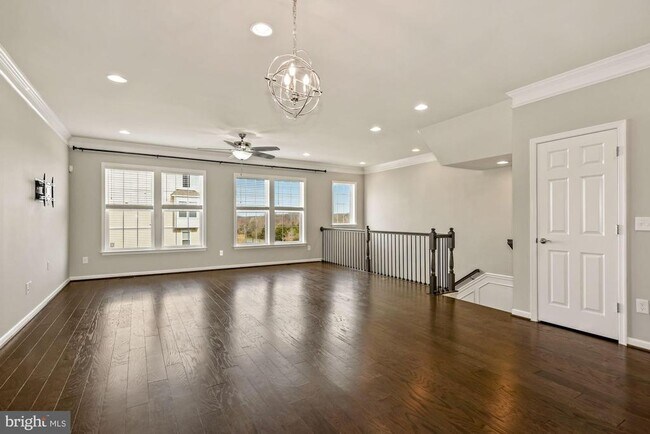 Photo - 45025 Graduate Terrace